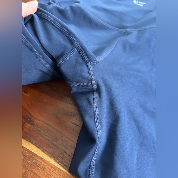 Buffbunny navy pocket leggings - Picture 5 of 5